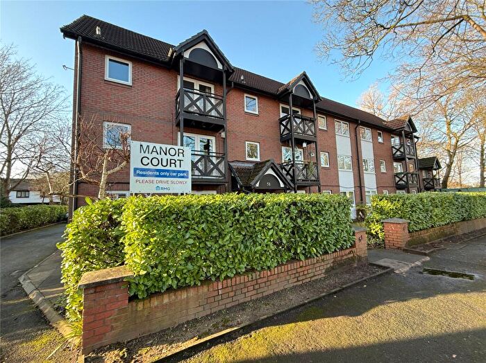 2 Bedroom Apartment For Sale In Manor Drive, Chorlton, M21