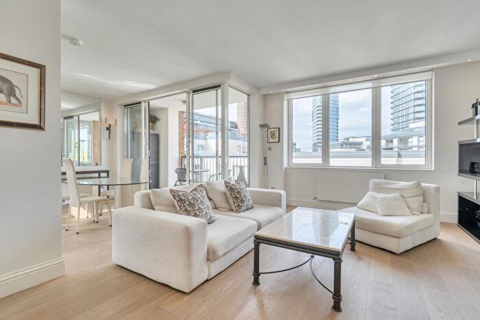 2 Bedroom Flat For Sale In The Quadrangle, Chelsea Harbour, London, SW10