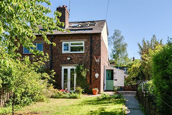 3 Bedroom Semi-Detached House For Sale In Shrubbery Hill, Cookley, Kidderminster, DY10