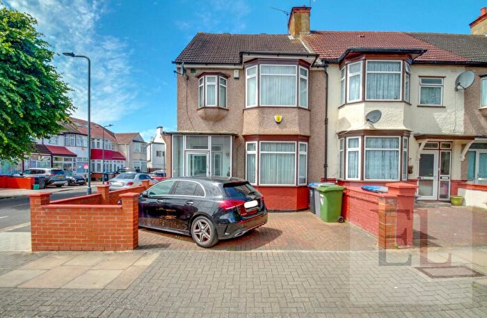 4 Bedroom Terraced House For Sale In Cecil Avenue, Wembley, HA9