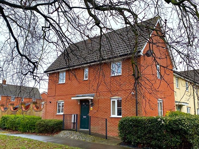 3 Bedroom Semi-Detached House For Sale In Cringleford, NR4