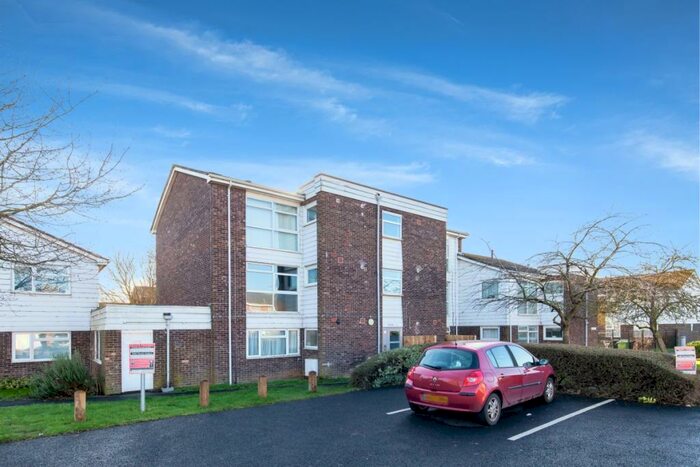 2 Bedroom Apartment To Rent In Purslane, North Abingdon, OX14