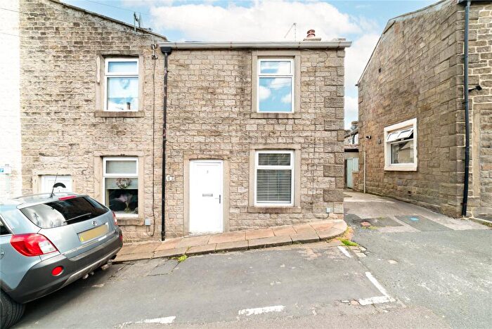 1 Bedroom End Of Terrace House For Sale In Ridge Street, Barnoldswick, Lancashire, BB18