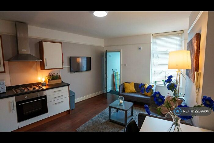 3 Bedroom Flat To Rent In Kensington, Liverpool, L7