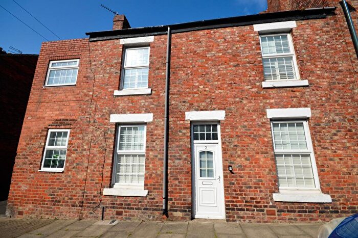 1 Bedroom End Of Terrace House To Rent In Collingwood Street, South Shields, NE33
