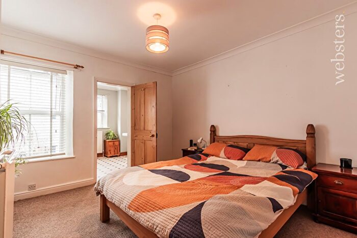 2 Bedroom End Of Terrace House For Sale In Dover Street, Norwich, NR2