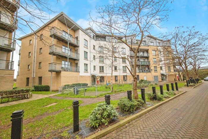2 Bedroom Flat For Sale In Yeoman Close, Ipswich, IP1