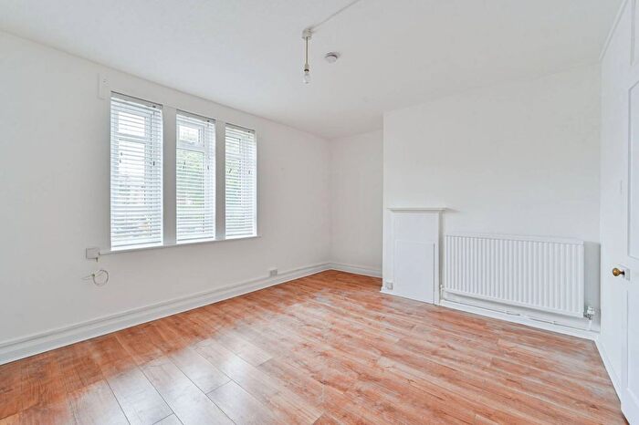 2 Bedroom Flat To Rent In Swallands Road, Catford, London, SE6