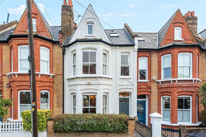 5 Bedroom Terraced House For Sale In Alderbrook Road, SW12