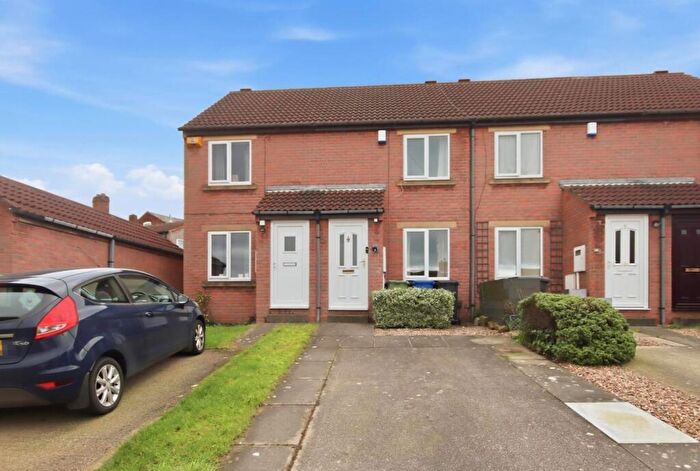2 Bedroom Terraced House For Sale In Edmund Street, Chesterfield, S41