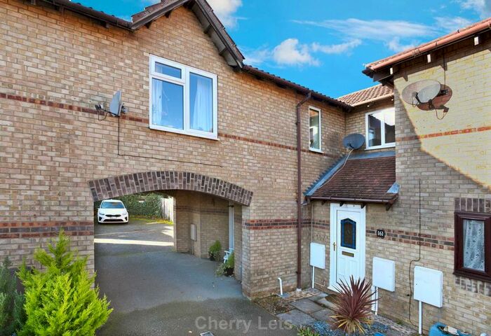 3 Bedroom Terraced House To Rent In Willow Drive, Bicester, OX26