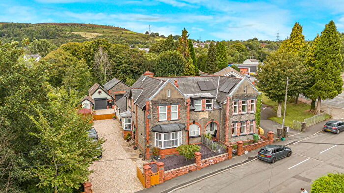 4 Bedroom Semi-Detached House For Sale In Martins Terrace, Abercynon, Mountain Ash, CF45