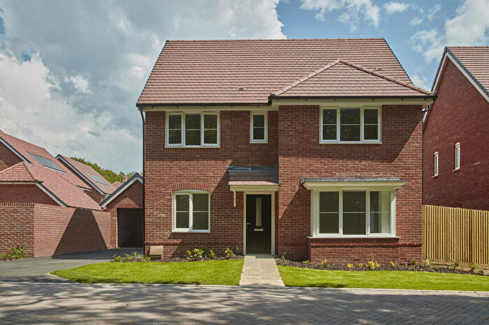 4 Bedroom Detached House For Sale In Plaistow Road, Kirdford, RH14