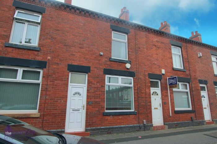 2 Bedroom Terraced House To Rent In Hilton Street, Bolton, BL2
