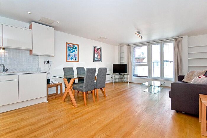 2 Bedroom Apartment To Rent In Britton Street, EC1M