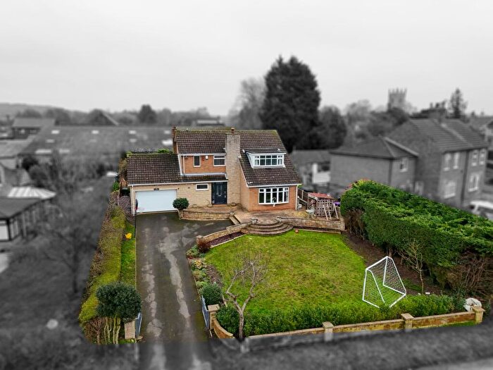 4 Bedroom Detached House For Sale In Morton Road, Laughton, DN21