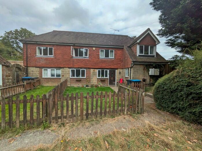 2 Bedroom Terraced House To Rent In Turners Hill, RH19
