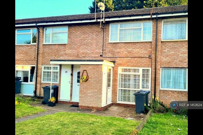 2 Bedroom Maisonette To Rent In Langham Close, Birmingham, B26