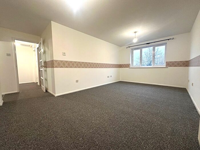 1 Bedroom Flat To Rent In Barbot Close, Edmonton, N9