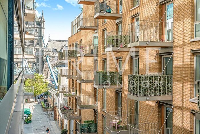 1 Bedroom Flat For Sale In Tudor House, One Tower Bridge, London, SE1