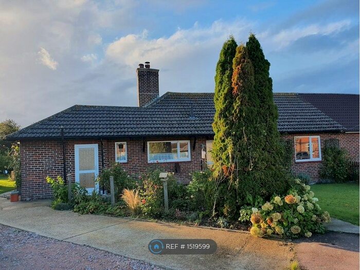 3 Bedroom Bungalow To Rent In Belcaire Close, Hythe, CT21