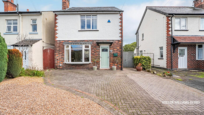 4 Bedroom Detached House For Sale In The Hollow, Littleover, Derby, DE23