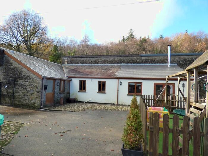 2 Bedroom Cottage To Rent In At Dyffryn Farm, Dyffryn, Neath ., SA10