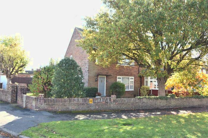 3 Bedroom End Of Terrace House To Rent In Tubwell Road, Stoke Poges, Slough, SL2