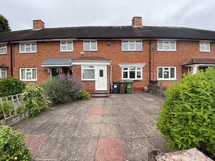 3 Bedroom Semi-Detached House To Rent In Chester Road, Castle Bromwich, Birmingham, B36