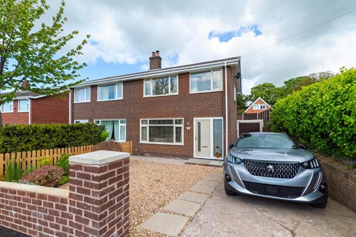 3 Bedroom Semi-Detached House For Sale In Tyn Y Celyn, Glan Conwy, Colwyn Bay, Conwy, LL28