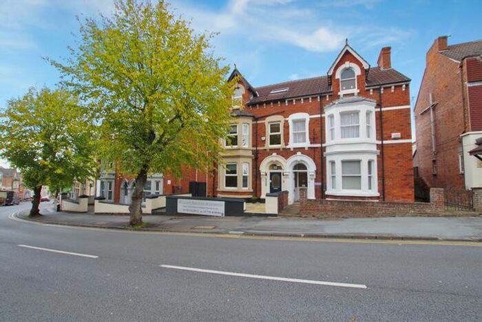 1 Bedroom Flat To Rent In Victoria Road, Old Town, Swindon, SN1