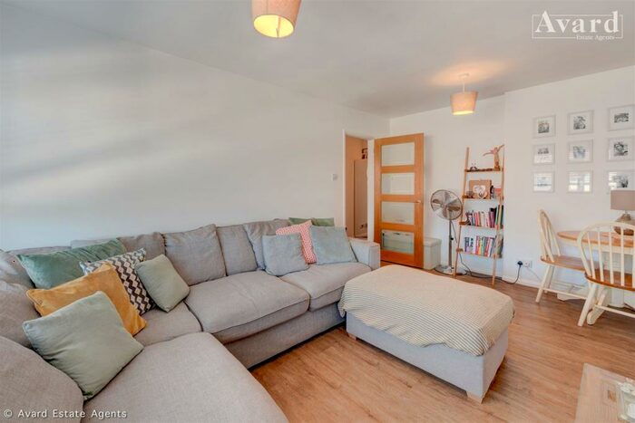 2 Bedroom Flat To Rent In Ditchling Road, Brighton, BN1