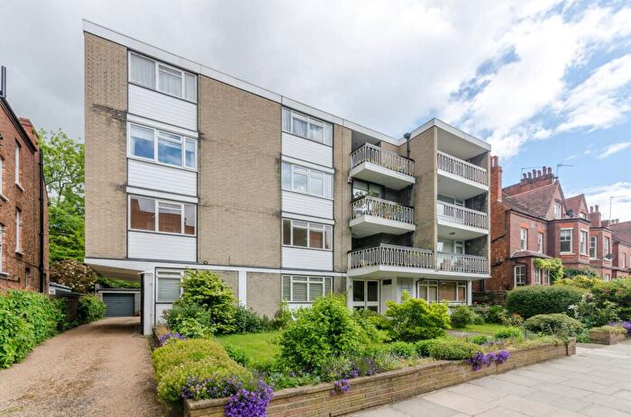 1 Bedroom Flat To Rent In Lambolle Road, Belsize Park, London, NW3