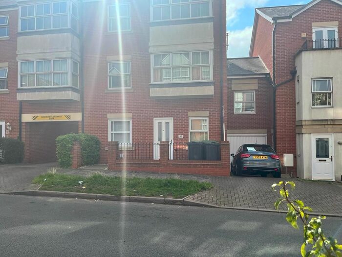 1 Bedroom Flat To Rent In Northcroft Way, Erdington, B23