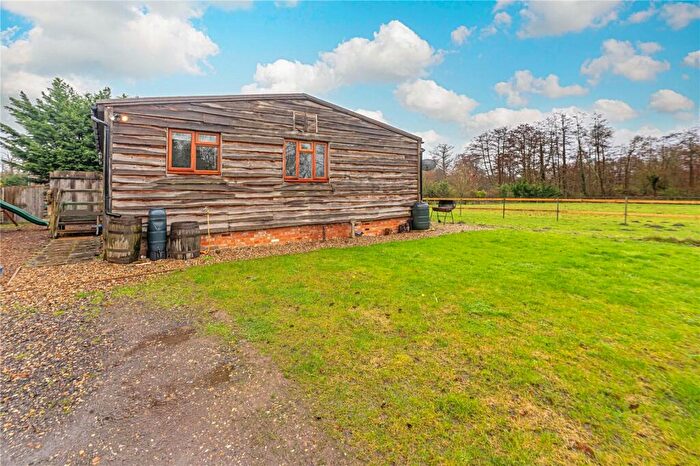 3 Bedroom Bungalow To Rent In New Mill Road, Finchampstead, Wokingham, Berkshire, RG40