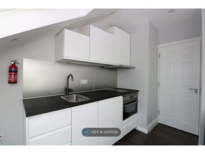 1 Bedroom Flat To Rent In Ranelagh Road, London, NW10