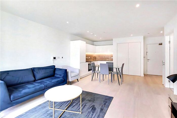1 Bedroom Flat To Rent In Windlass House, Bonnet Street, London, E16