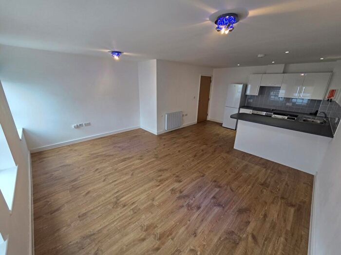 1 Bedroom Apartment To Rent In Rothesay Road, LU1