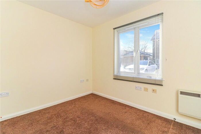 1 Bedroom Maisonette To Rent In Fourdrinier Way, Hemel Hempstead, HP3
