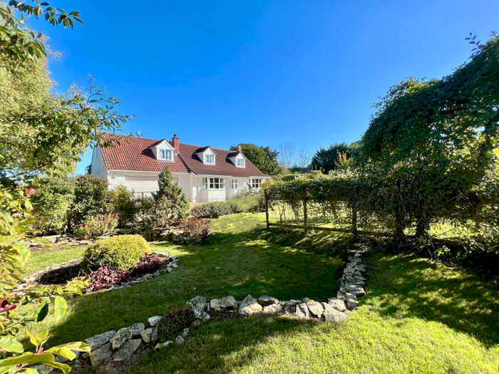 4 Bedroom Detached House For Sale In Breach Hill Common, Chew Stoke, BS40