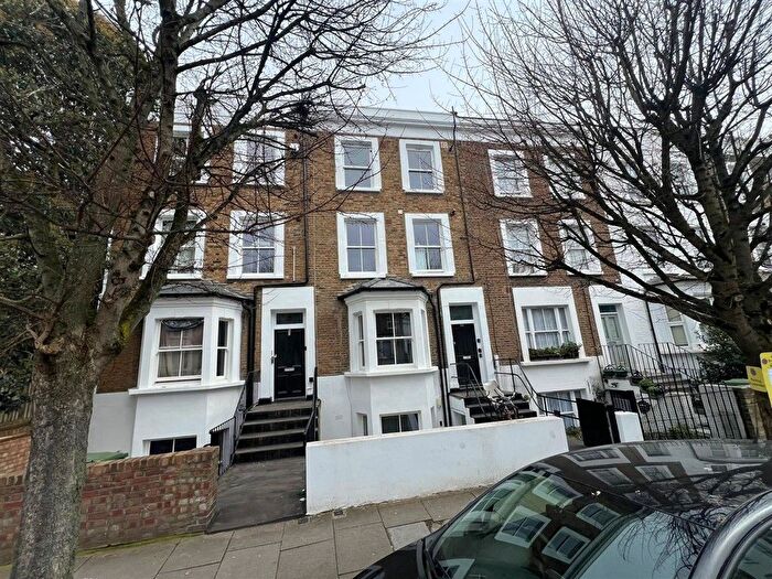 1 Bedroom Flat For Sale In Coningham Road, Shepherds Bush, W12