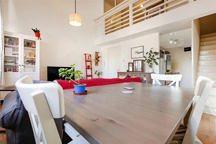 2 Bedroom Flat For Sale In Ingram Street, Glasgow, Glasgow City, G1