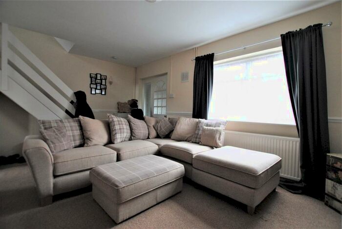 3 Bedroom Terraced House To Rent In Newland Walk, Withywood, Bristol, BS13