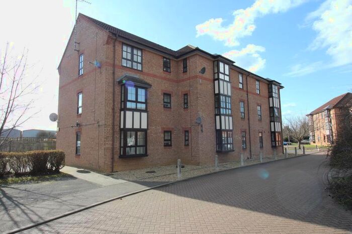 2 Bedroom Flat To Rent In Albany Walk, Woodston, Peterborough PE2