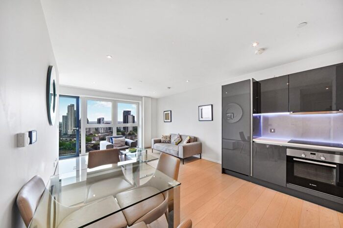 1 Bedroom Flat For Sale In Lantana Heights, Glasshouse Gardens, Monfitchet Road, Stratford, London, E20