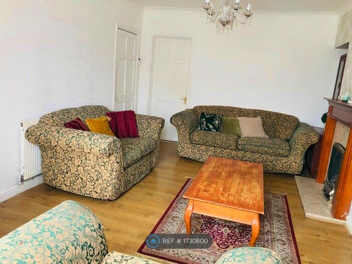 3 Bedroom Terraced House To Rent In Heybarnes Road, Birmingham, B10