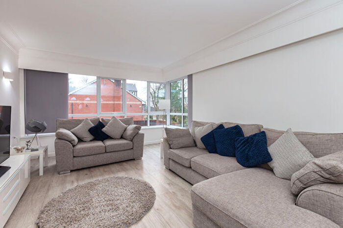 2 Bedroom Flat For Sale In Hillside, Prestwich Park Road South, Manchester, M25