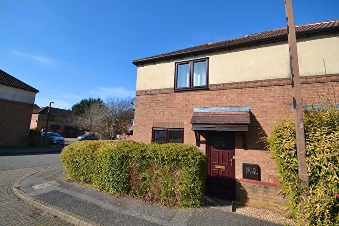 1 Bedroom Property To Rent In Rillington Gardens, Emerson Valley, Milton Keynes, Buckinghamshire, MK4