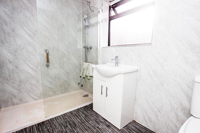 3 Bedroom Semi-Detached House To Rent In Hazelhurst Road, Ribbleton, Preston, PR2