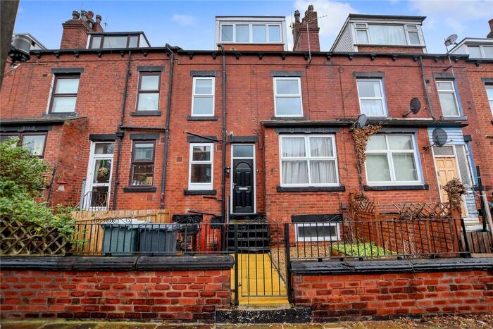 2 Bedroom Terraced House To Rent In Woodlea Place, Leeds, West Yorkshire, LS11